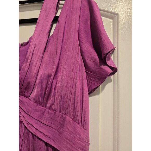 Anthropologie Deep V Neck Vibrant Purple‎ Mini Dress Size 12 Flowy, Lined EUC - Picture 13 of 13